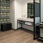 Aloft Sacramento Airport Natomas